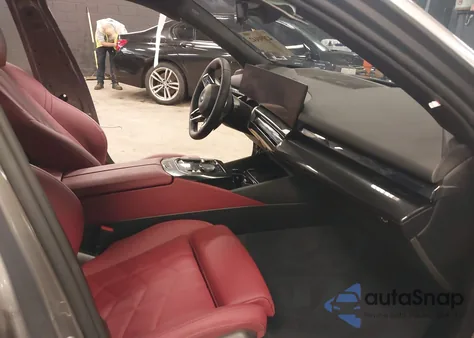 2025 BMW 540 I xDrive z USA, uszkodzony, nr VIN WBA63FJ03SCU10678